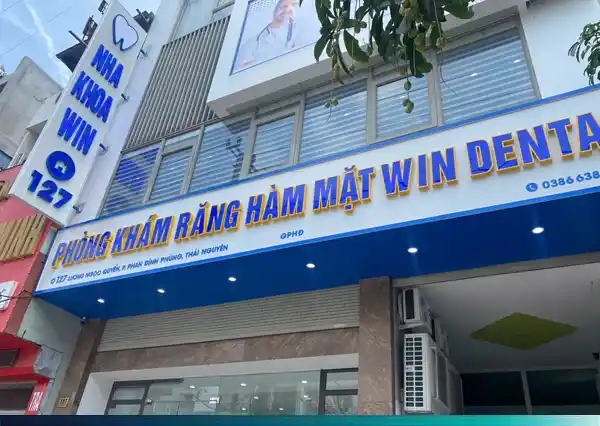 Dich vu Tham my rang su Chuoi phong kham V1