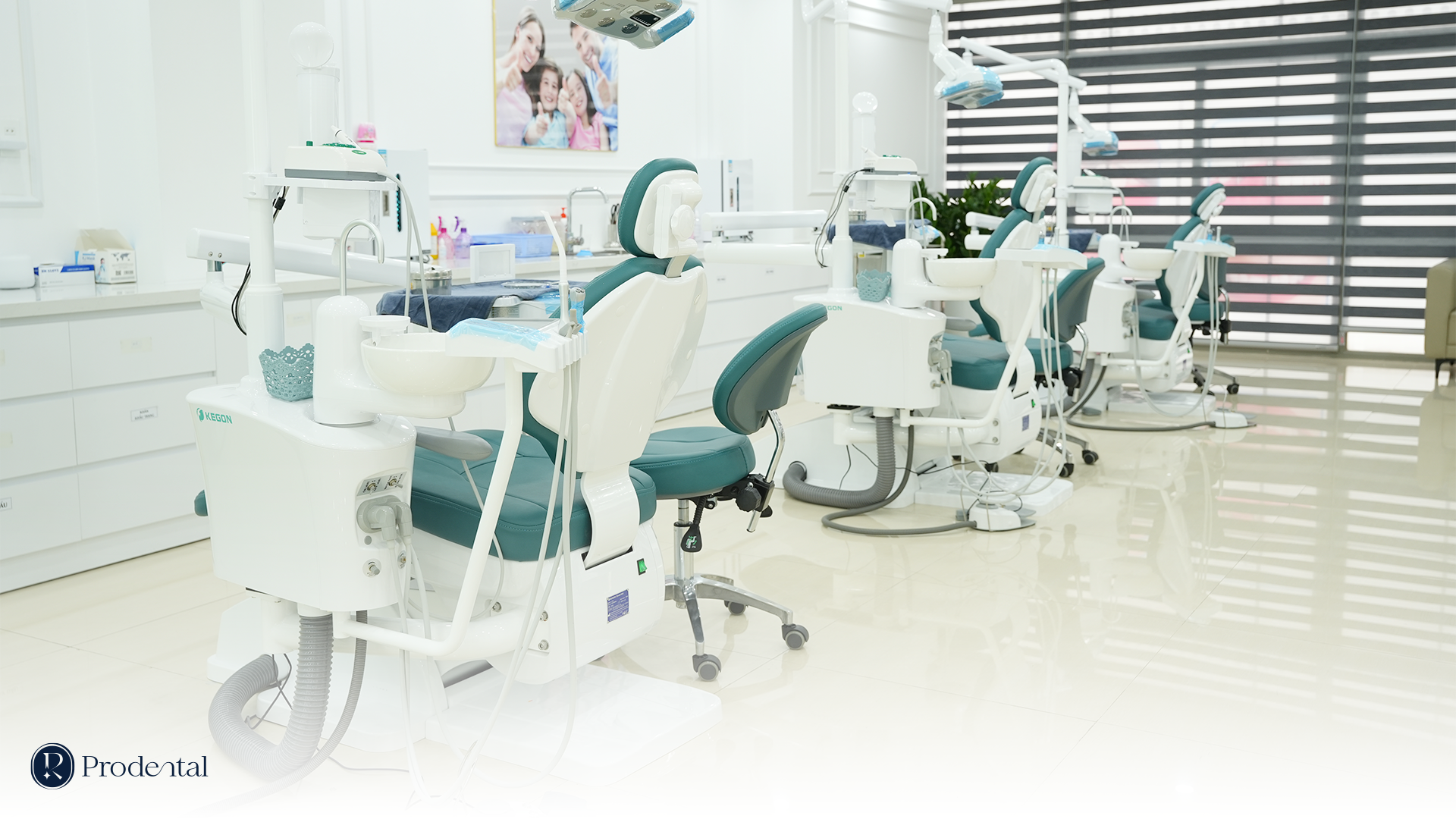 Trang chủ 21 HE THONG GHE NHA